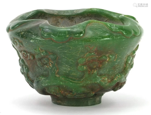 Chinese green jade bowl carved with cranes in a