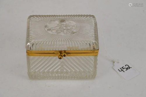 FRENCH GLASS DRESSER BOX - Clear glass box with ribbing