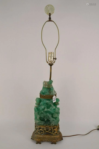 CHINESE CARVED GREEN QUARTZ URN-FORM LAMP - Urn-form