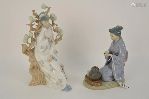 TWO LLARDO PORCELAIN JAPANESE GEISHA FIGURES -