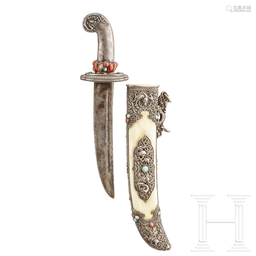 A silver-mounted Tibetan short-sword, circa 1900