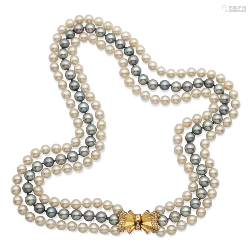 Three strands of cultured pearls necklace weight 170,5