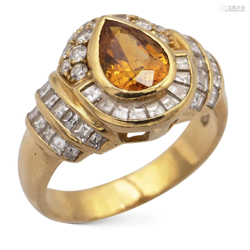 18kt yellow gold, citrine quartz and diamond ring