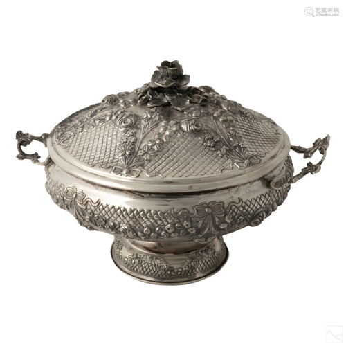 900 Silver Oval Lidded Rose Casserole Server 1590g