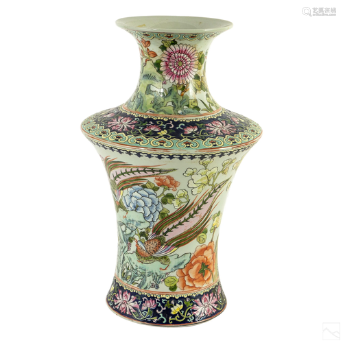 Chinese Vintage Polychrome Enamel Porcelain Vase