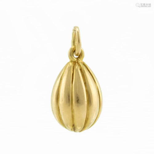 A Russian fluted gold miniature pendant Easter egg