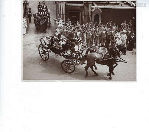 Photo Queen Alexandra and Princess Royal Louise