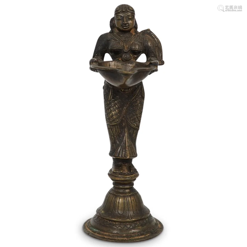 Hindu Bronze Deepalakshmi Statue Oil Lamp