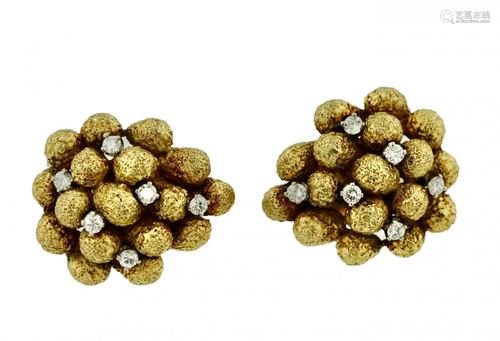 Henry Dunay, Pair of Gold and Diamond Cufflinks