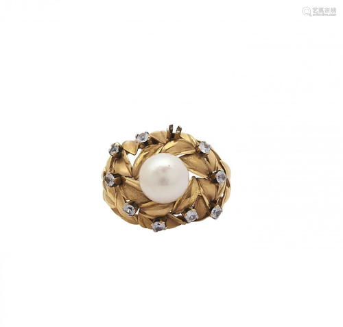 Cultured Pearl and Diamond Ring