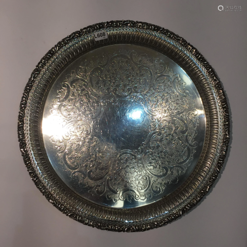 Round tray in English silver plated metal