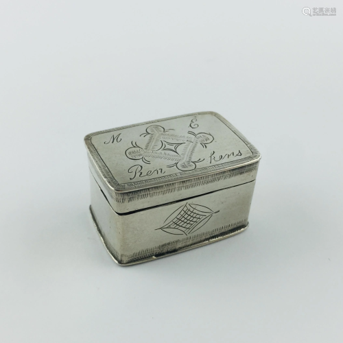 Pillbox in chiselled silver
