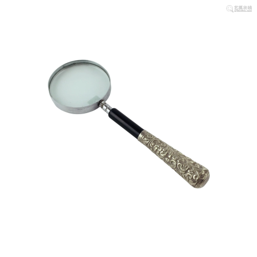 Indian magnifying glass