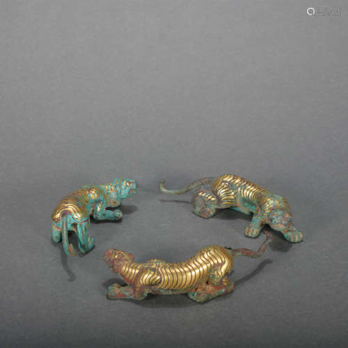 A set of bronze beast ware with gold and silver