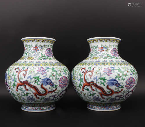 A pair of DouCai 'dragon' vase