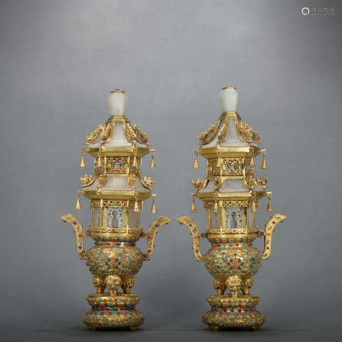 A pair of jade pagoda
