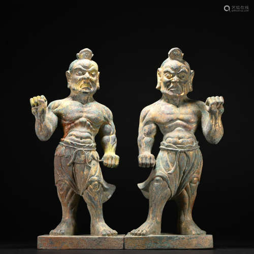 A pair of gilt-bronze statue of lux