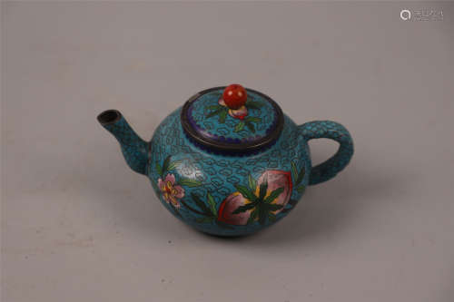 景泰蓝茶壶一只