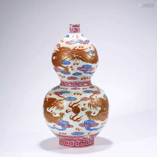 A Tricolour Cloud&Dragon Pattern Relief Porcelain Gourd-shap...