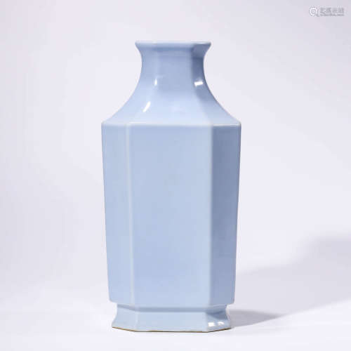 A lavender blue-glazed octagonal vase