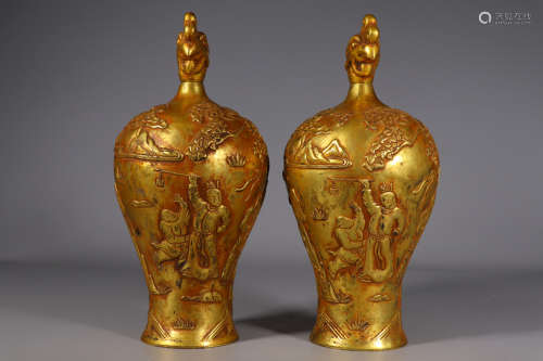 A Pair Of Chinese Gilt Bronze Vases