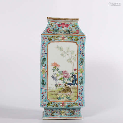 A Famille Rose Porcelain Vase, Marked