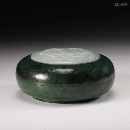 Chinese Spinach And White Jade Cover Box