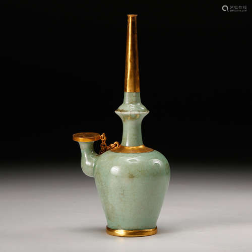 A Gilt Rim Celadon Glazed Porcelain Vase