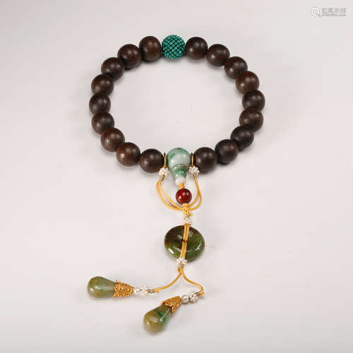 A Chenxiang Wood Prayer Beads