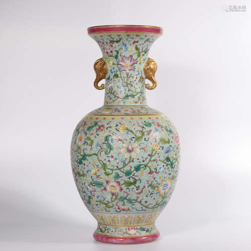 A Famille Rose Porcelain Vase, Marked