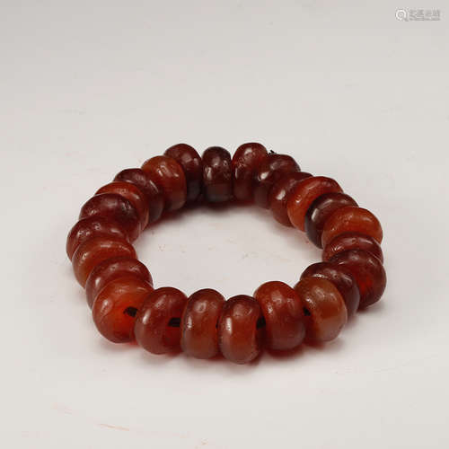 An Agate Bead Bracelet