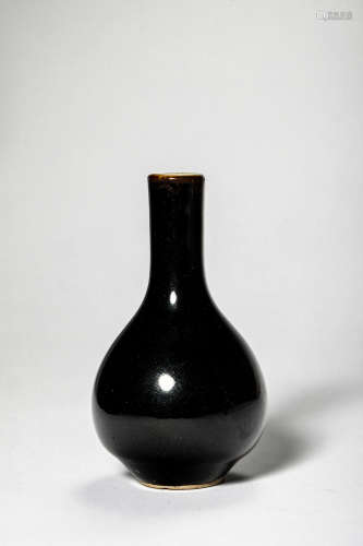 A Bottle Vase, Qing Dynasty