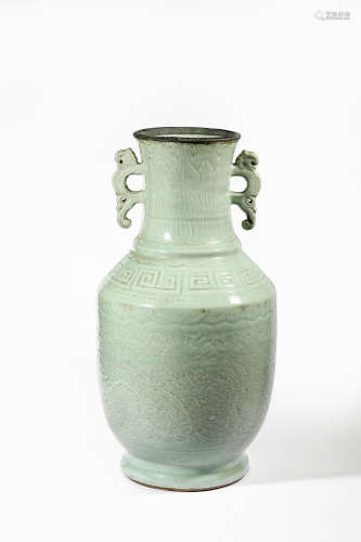 Qing Dynasty Celadon Glazed Porcelain Vase
