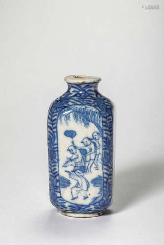 A Blue White Porcelain Vase, Qing Dynasty