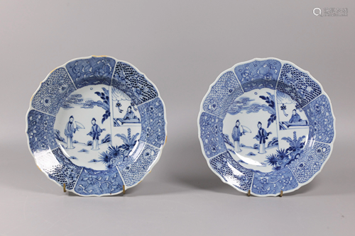 pair of Chinese blue & white porcelain plates, possibly