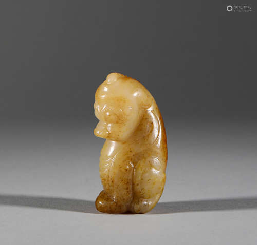 Hetian jade beast in Song Dynasty宋代和田玉獸