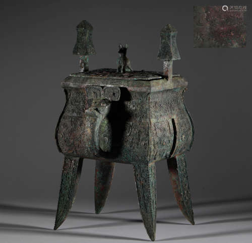 In Shang and Zhou dynasties, bronze square armour was used商...