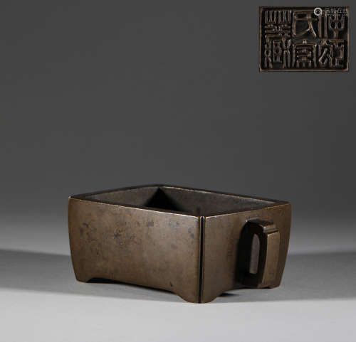 Bronze censer with two ears in Ming Dynasty明代銅製雙耳香爐