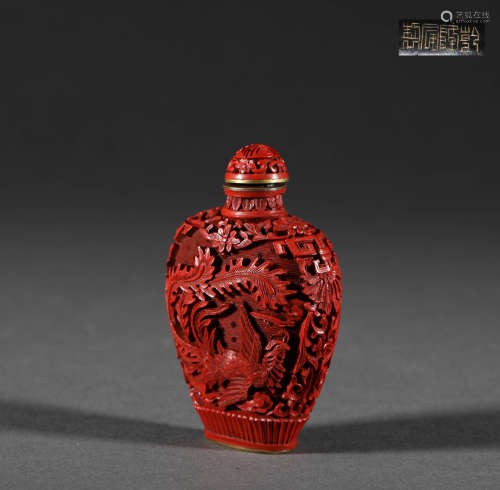 In Qing Dynasty, the tinned red snuff bottle清代.剔紅鼻煙壺