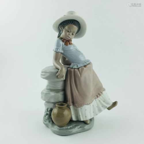 Lladró Spanish porcelain figure