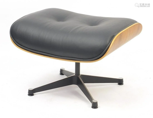Modern Charles & Ray Eames design lounge chair stool,