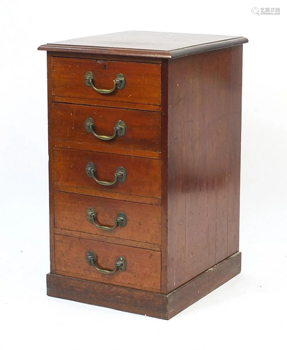 Victorian mahogany pedestal five drawer chest with