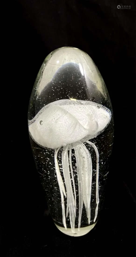 BRILLIANT WHITE ART GLASS JELLYFISH SCULPTURE