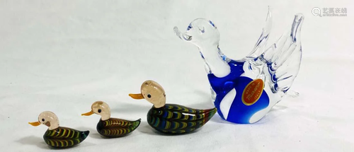 LOT OF 4 COLLECTIBLE ART GLASS DUCK SCULPTURES