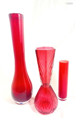 _x0002_LOT OF 3 VINTAGE RED ART GLASS DECO VASES