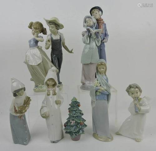 Lladro lot of 7 figures (chip to Christmas