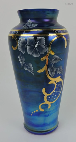 Fenton Favrene art glass vase with floral