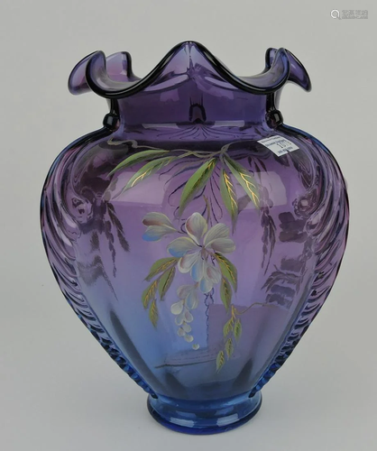 Fenton Wisteria vase, Connoisseur