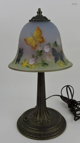 Fenton boudoir lamp with butterfly and