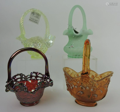 Fenton lot of 4 baskets